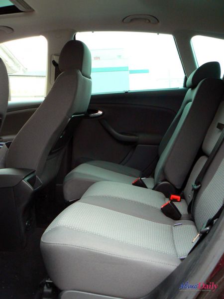 Seat Altea XL - минивэн подрос и возмужал Seat Altea XL - минивэн подрос и возмужал